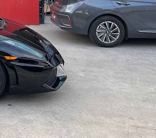 Vehicle at Complete Automotive workshop
